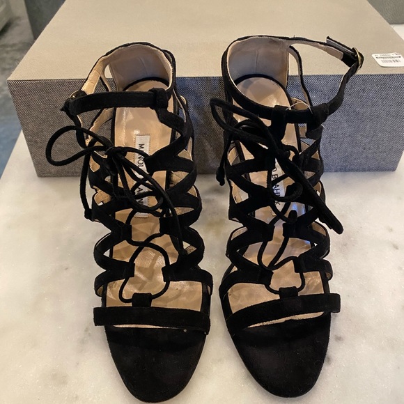 Manolo Blahnik Shoes - Like New! Manolo Blanhik strappy heel